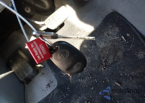 2011 Toyota Tacoma z USA, uszkodzony, nr VIN 5TFTX4CNXBX001108